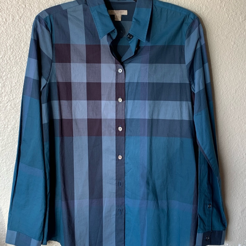 Burberry top